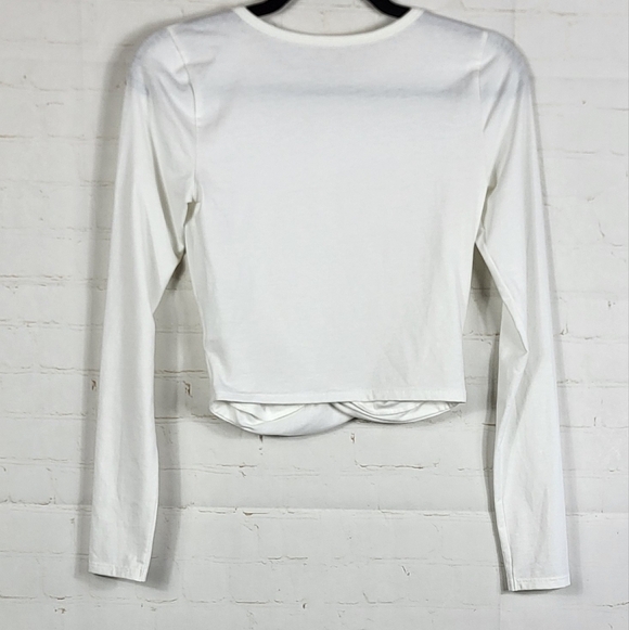 Lilly Pulitzer Preppy Sporty Luxletic Greer Crop Twist Long Sleeve Top White XXS - Picture 4 of 10